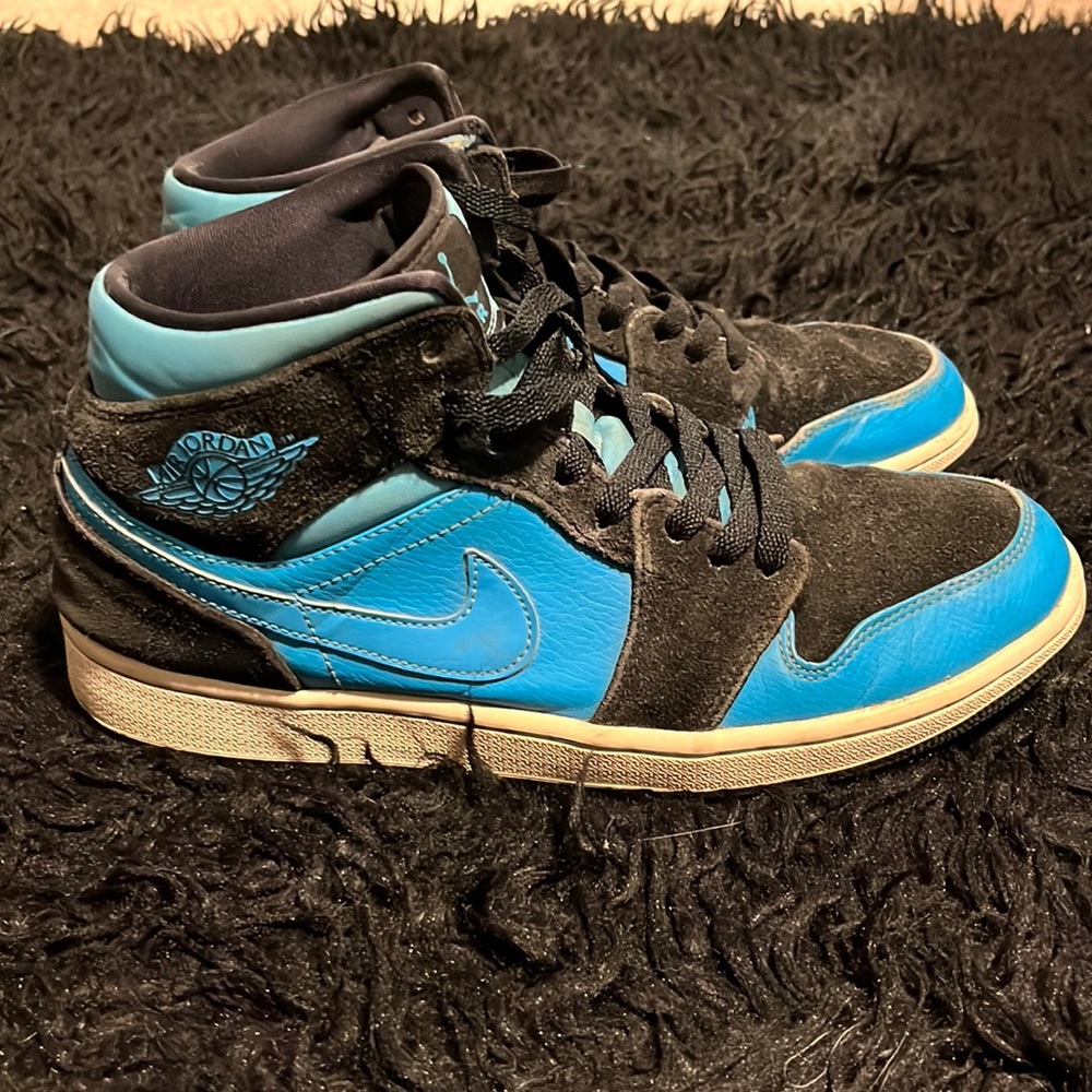 Jordan 1 Retro Mid - Dark Powder Blue